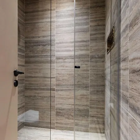 Magnificent - 3bd-8p - Coeur Du Marais *